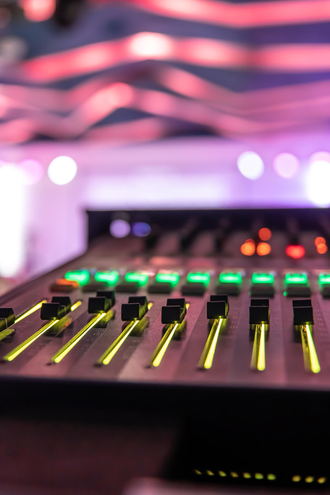 Why Omojet for Sound & Lighting?